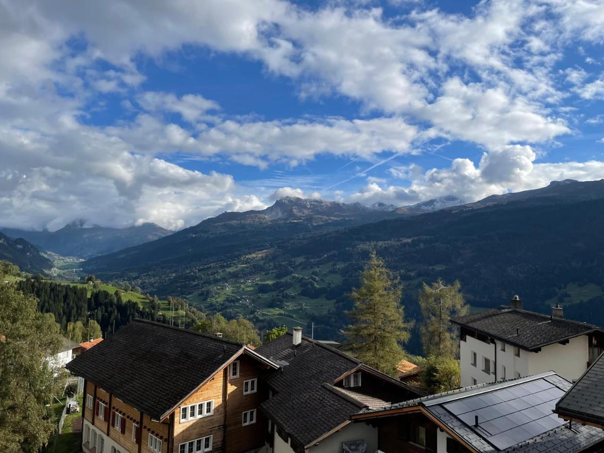Attic In The Alps Apartamento Luzein Exterior foto